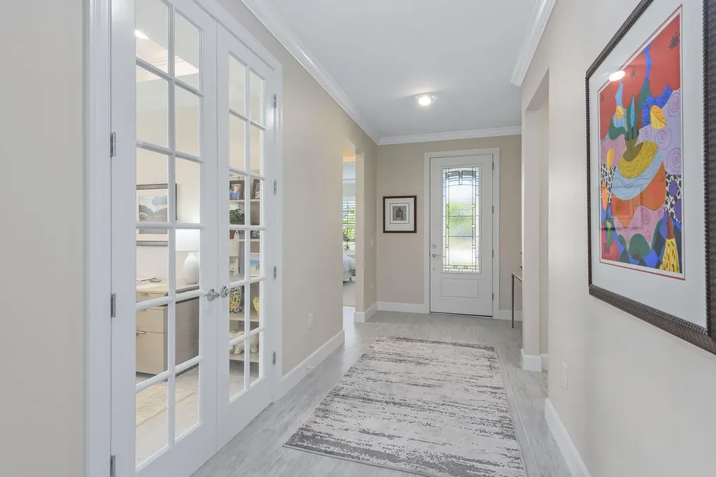 2720 Amaranda Court Naples FL 34114