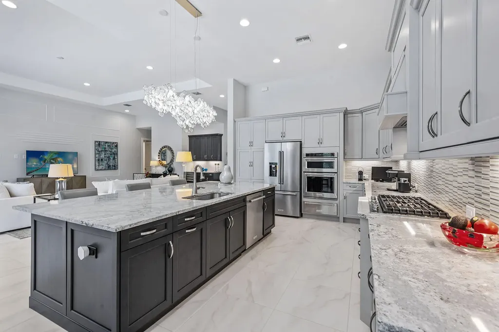 3156 Capistrano Lane Naples FL 34114