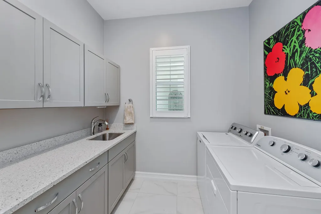 3156 Capistrano Lane Naples FL 34114