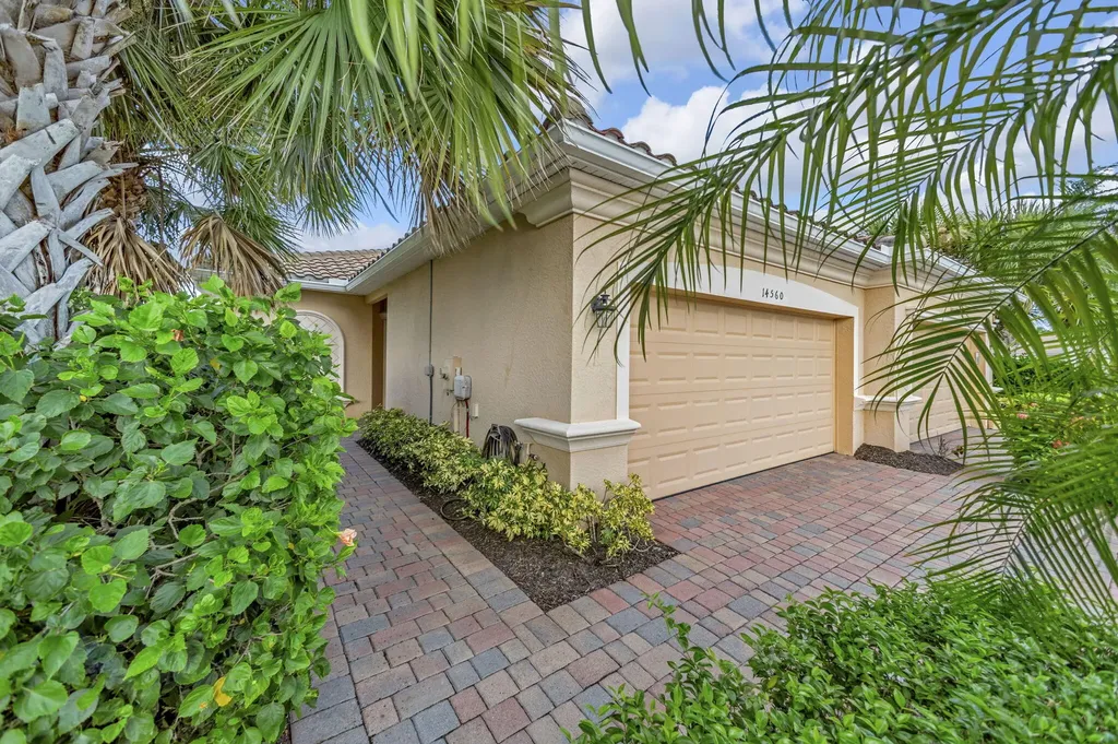 14560 Grapevine Drive Naples FL 34114