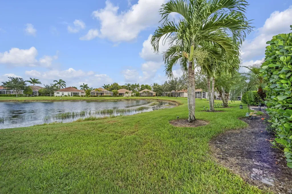 14560 Grapevine Drive Naples FL 34114