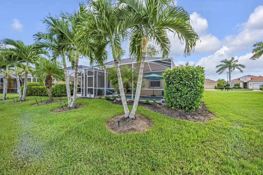 14560 Grapevine Drive Naples FL 34114