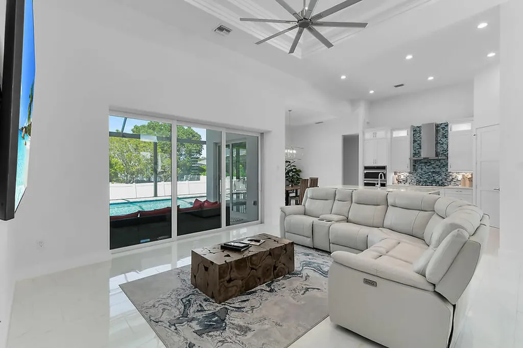 108 Gulfstream Street Marco Island FL 34145