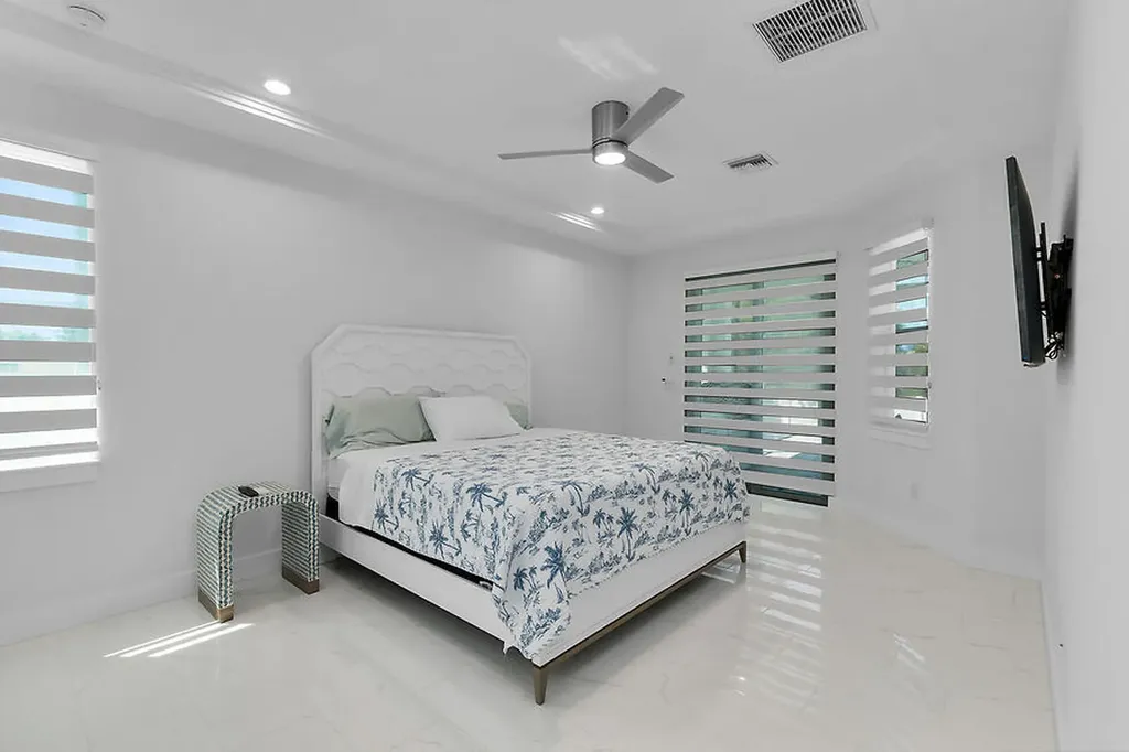 108 Gulfstream Street Marco Island FL 34145