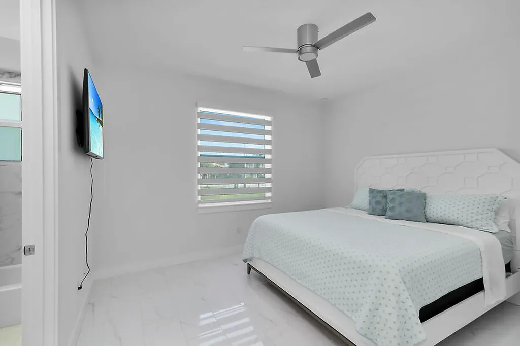 108 Gulfstream Street Marco Island FL 34145