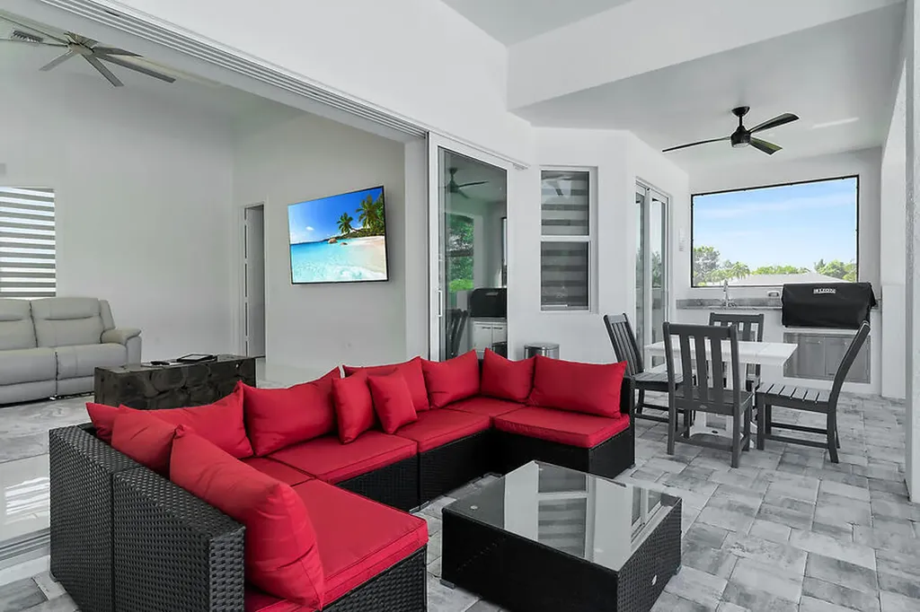 108 Gulfstream Street Marco Island FL 34145