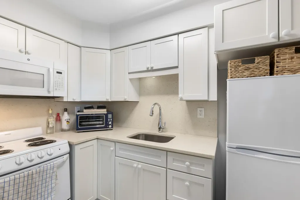 235 Seaview Court Marco Island FL 34145