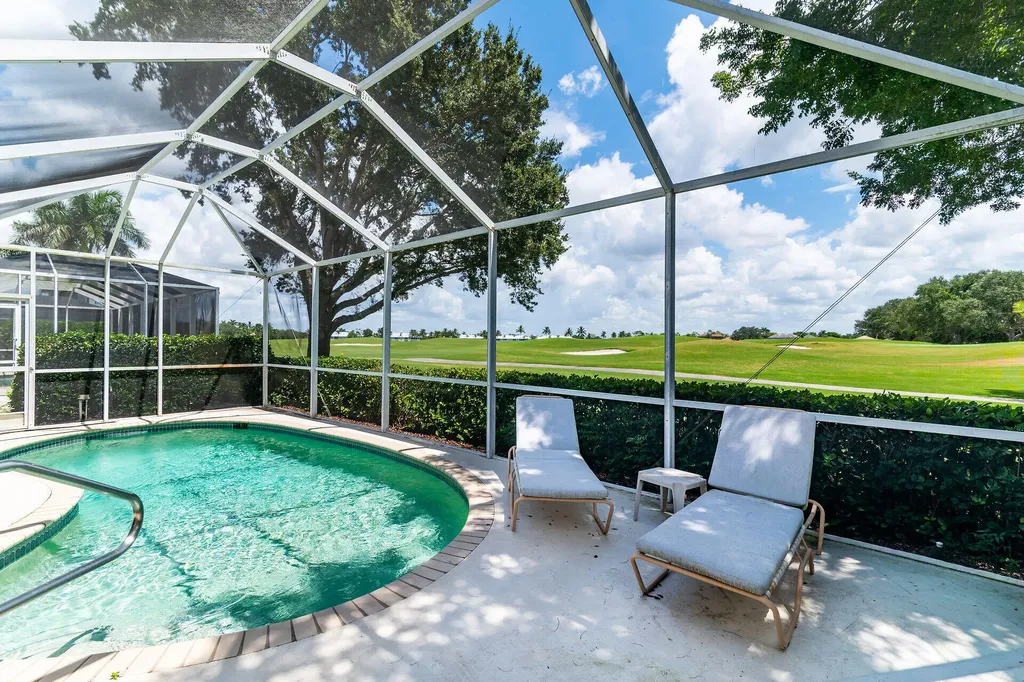 7120 Falcons Glen Boulevard Naples FL 34113