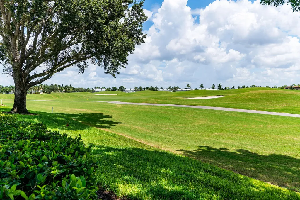 7120 Falcons Glen Boulevard Naples FL 34113