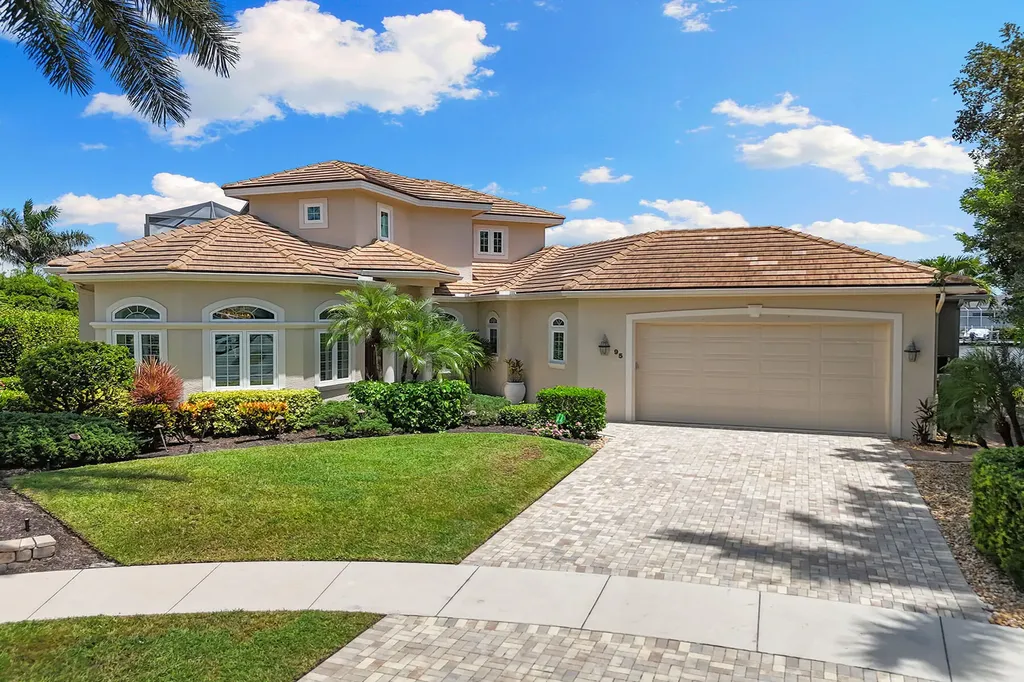 95 Anchor Court Marco Island FL 34145