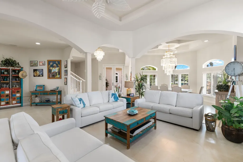 95 Anchor Court Marco Island FL 34145