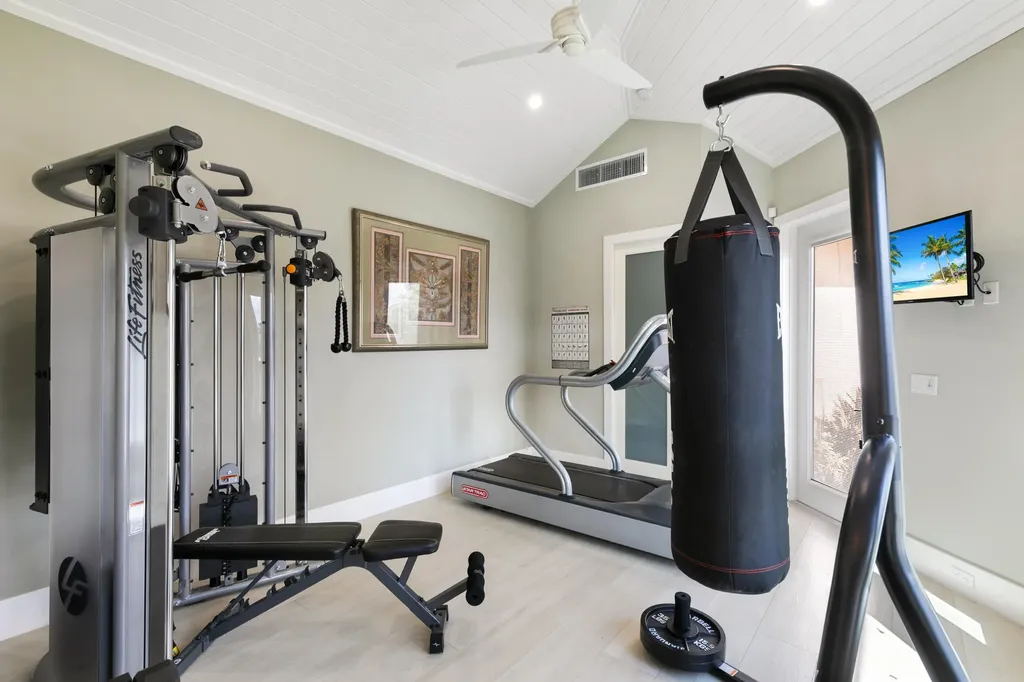 95 Anchor Court Marco Island FL 34145