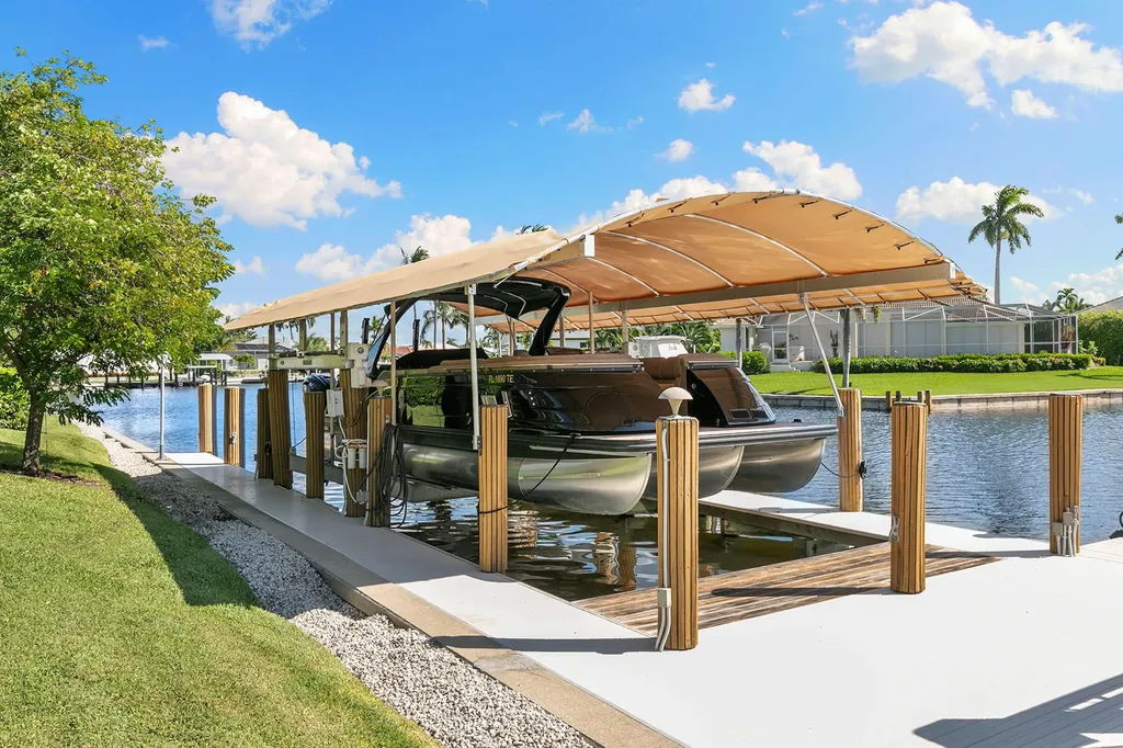 95 Anchor Court Marco Island FL 34145