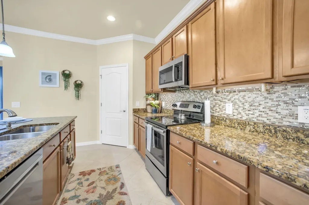 14513 Lanier Court Naples FL 34114