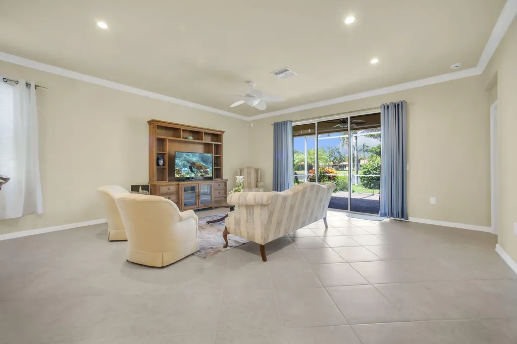 14513 Lanier Court Naples FL 34114