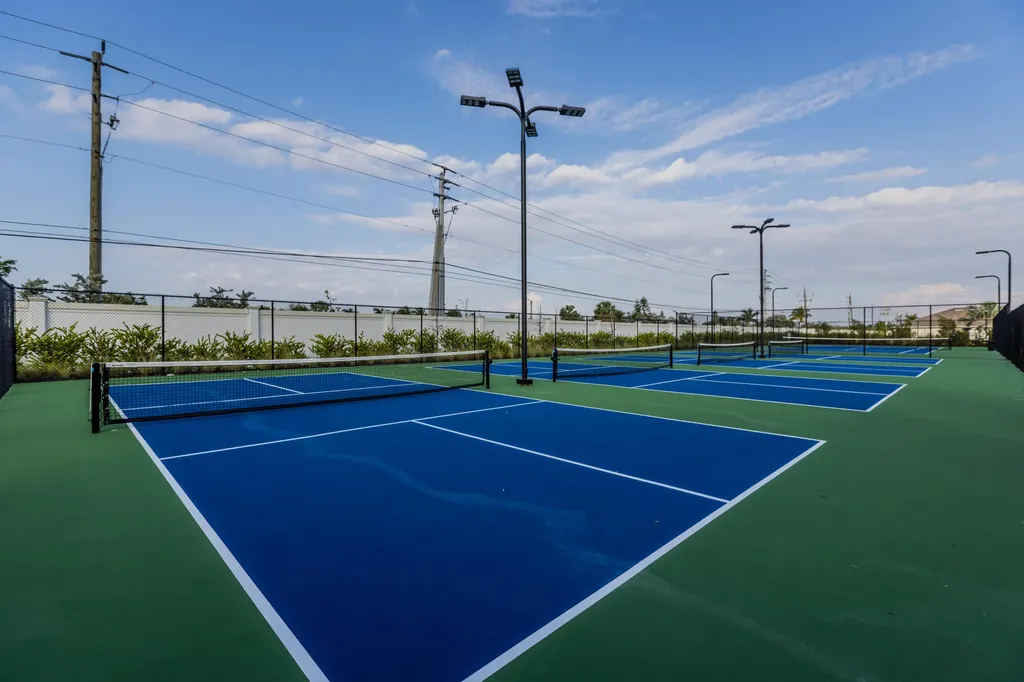 846 Enbrook Naples FL 34114