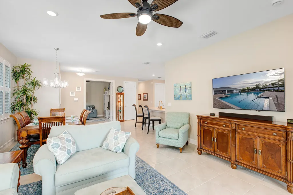 846 Enbrook Naples FL 34114