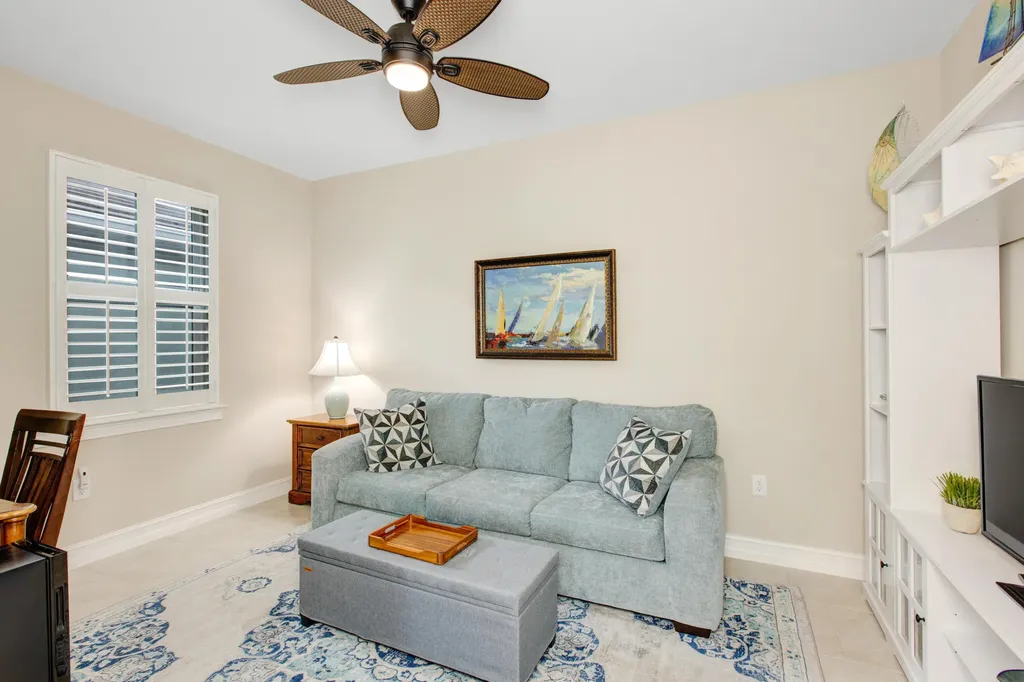 846 Enbrook Naples FL 34114