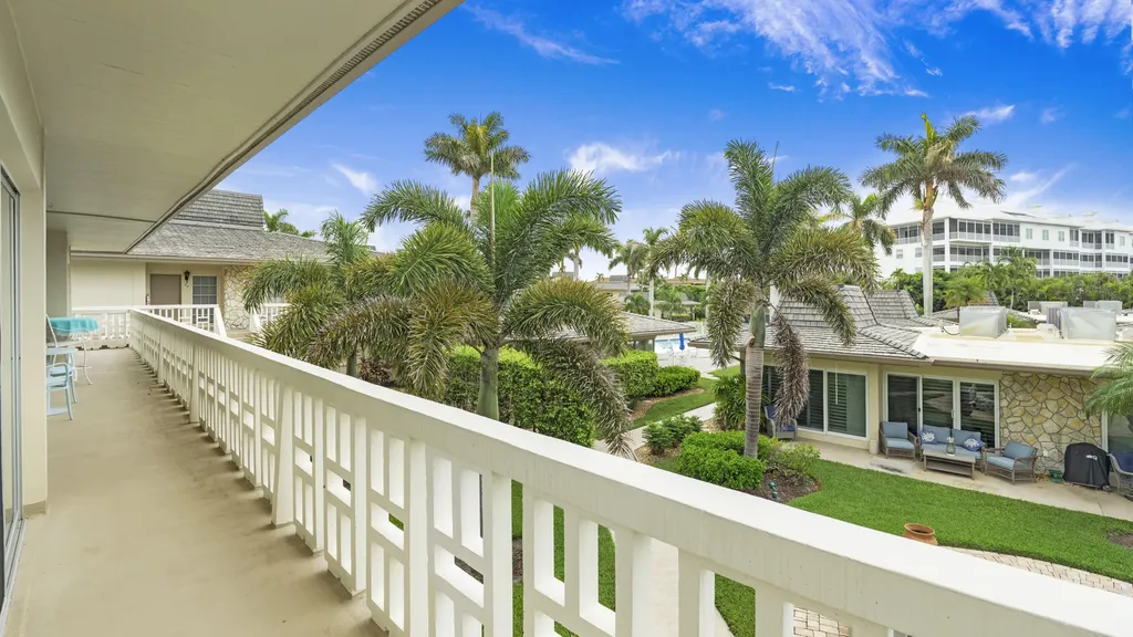 1215 Edington Place Marco Island FL 34145