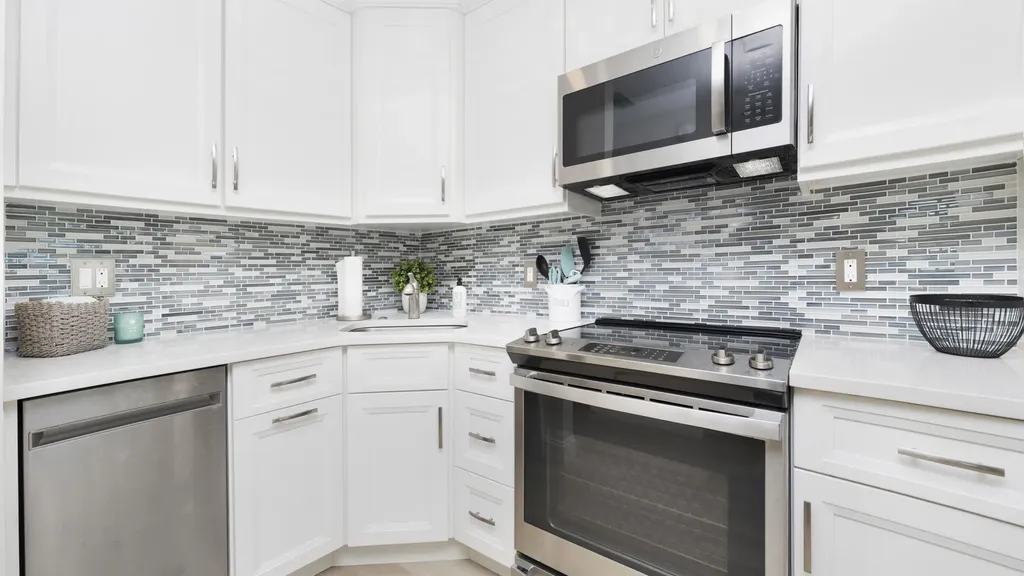 1215 Edington Place Marco Island FL 34145