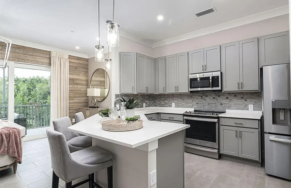 280 Indies Drive E Naples FL 34114