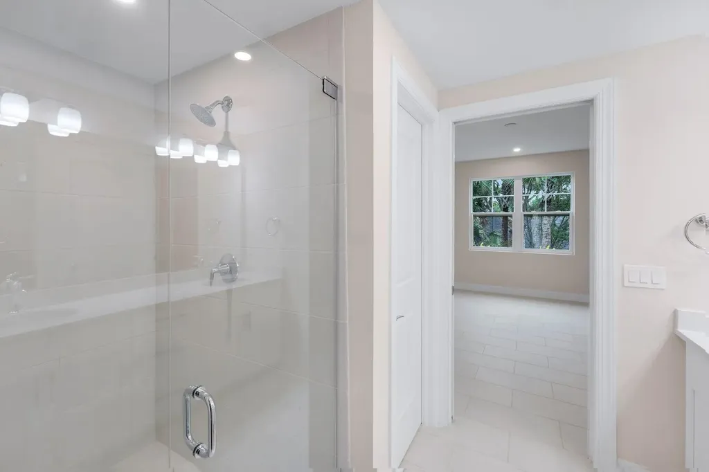 280 Indies Drive E Naples FL 34114