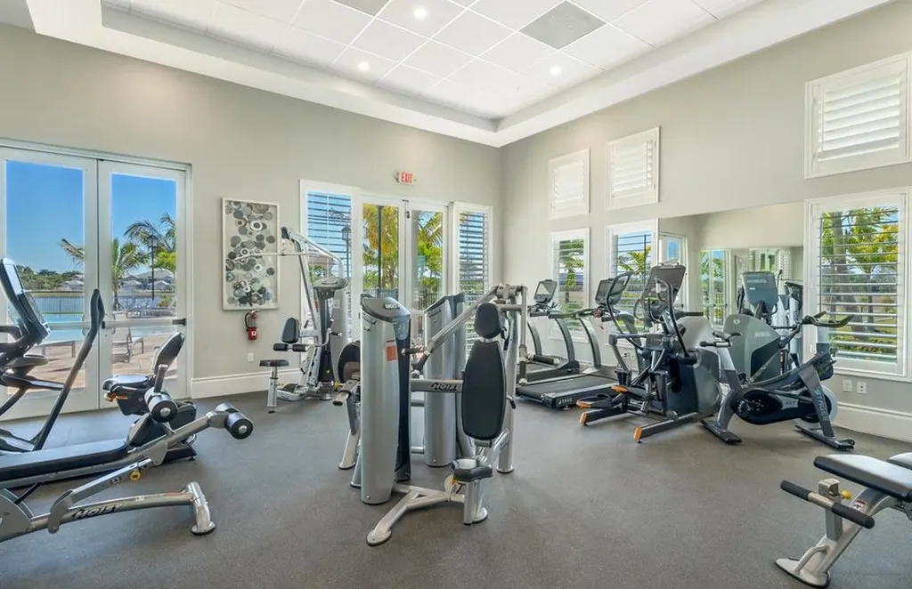 280 Indies Drive E Naples FL 34114