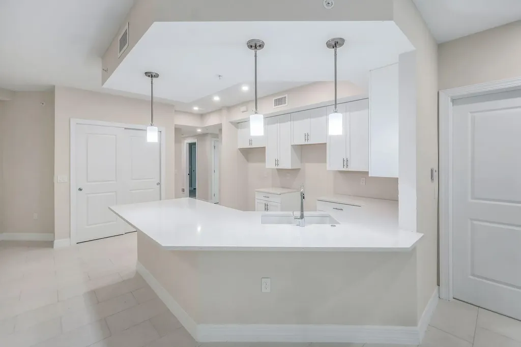 286 Indies Drive E Naples FL 34114