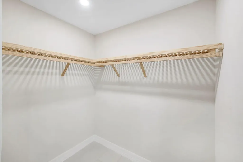 286 Indies Drive E Naples FL 34114