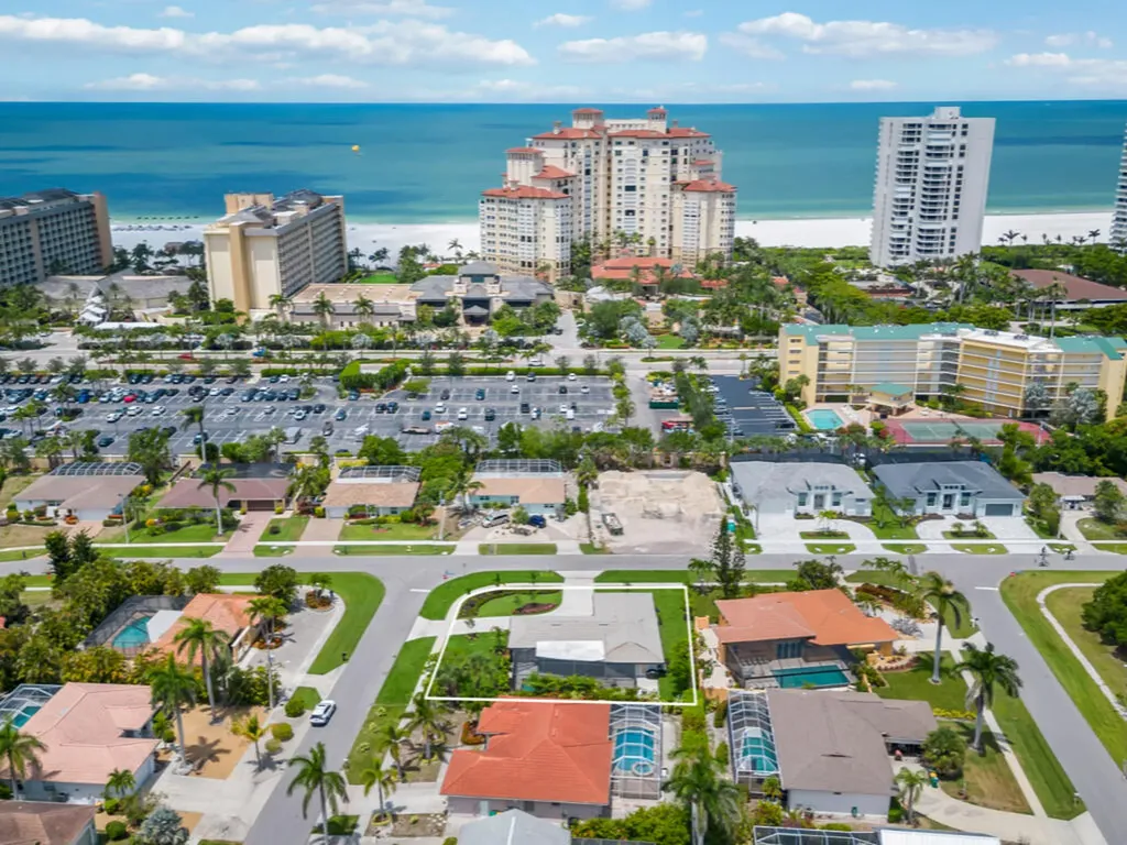 291 W Flamingo Circle Marco Island FL 34145