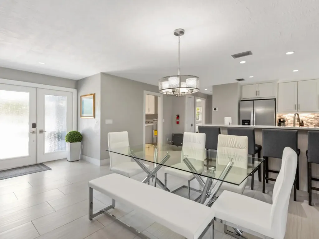 291 W Flamingo Circle Marco Island FL 34145