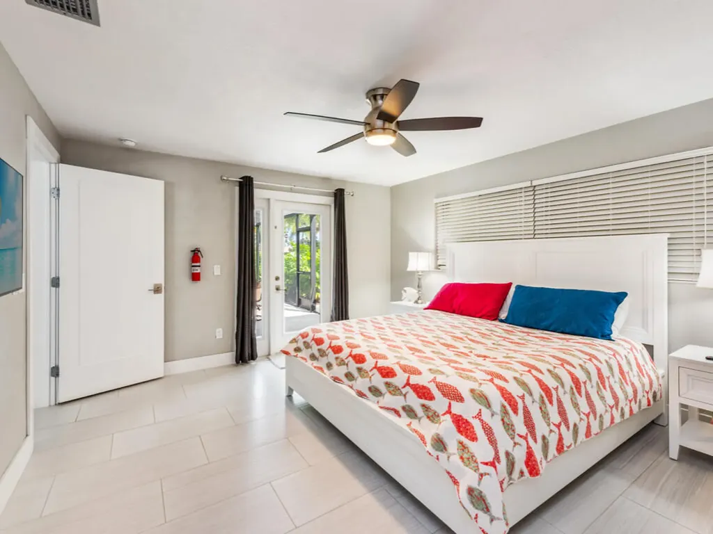 291 W Flamingo Circle Marco Island FL 34145