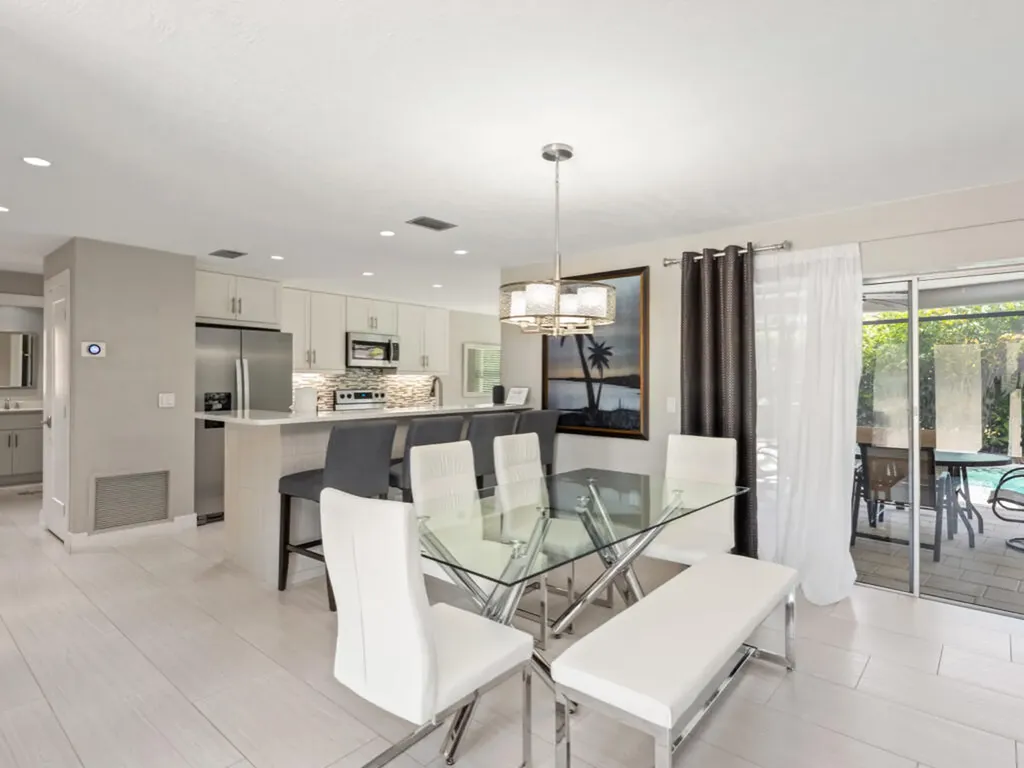 291 W Flamingo Circle Marco Island FL 34145