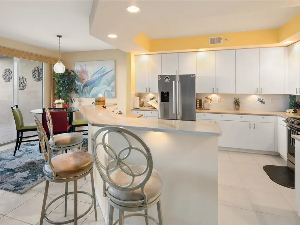 269 Vintage Bay Marco Island FL 34145