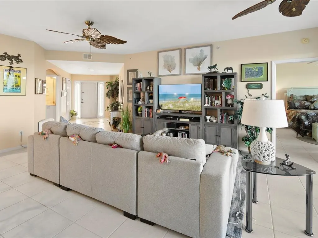 269 Vintage Bay Marco Island FL 34145