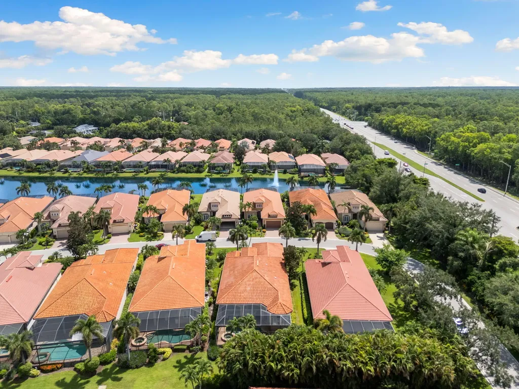 5962 Hammock Isles Circle Naples FL 34119