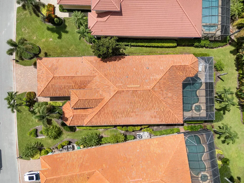 5962 Hammock Isles Circle Naples FL 34119