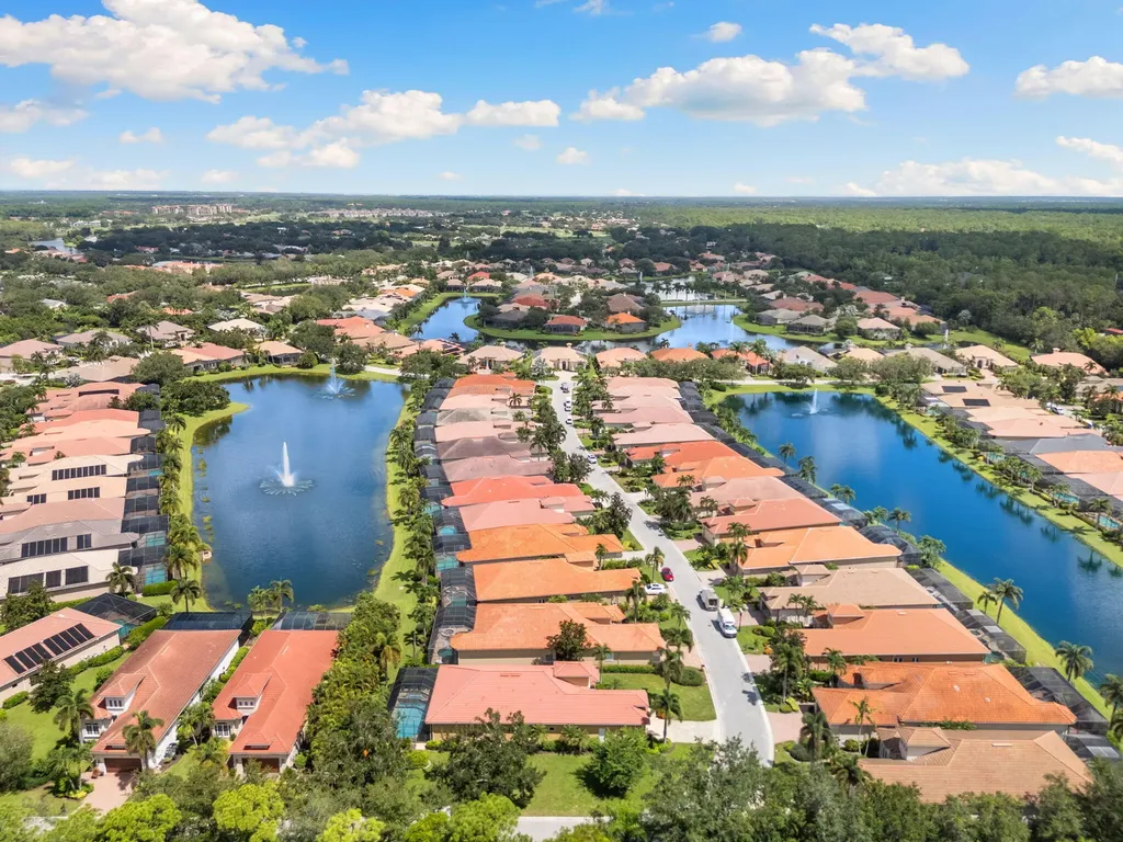 5962 Hammock Isles Circle Naples FL 34119