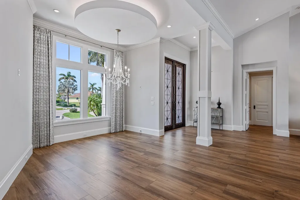 482 Clifton Court Marco Island FL 34145