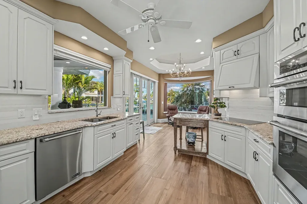 482 Clifton Court Marco Island FL 34145