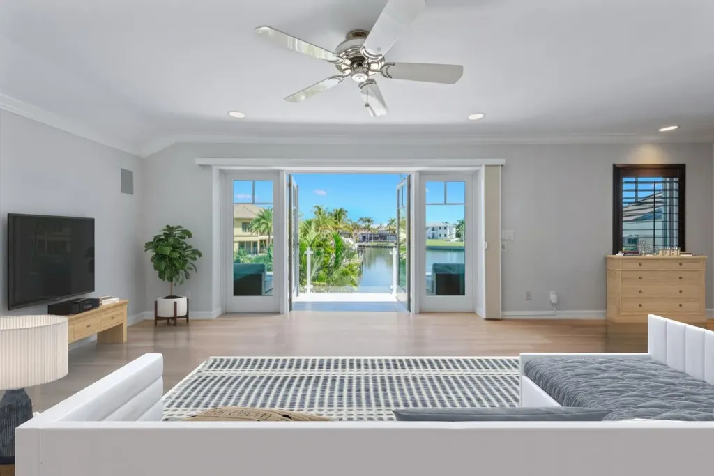 482 Clifton Court Marco Island FL 34145