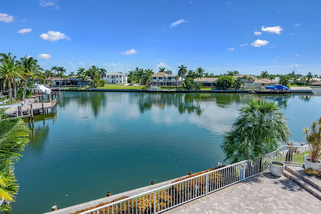 482 Clifton Court Marco Island FL 34145
