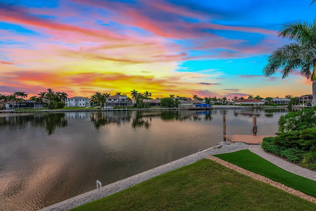 482 Clifton Court Marco Island FL 34145