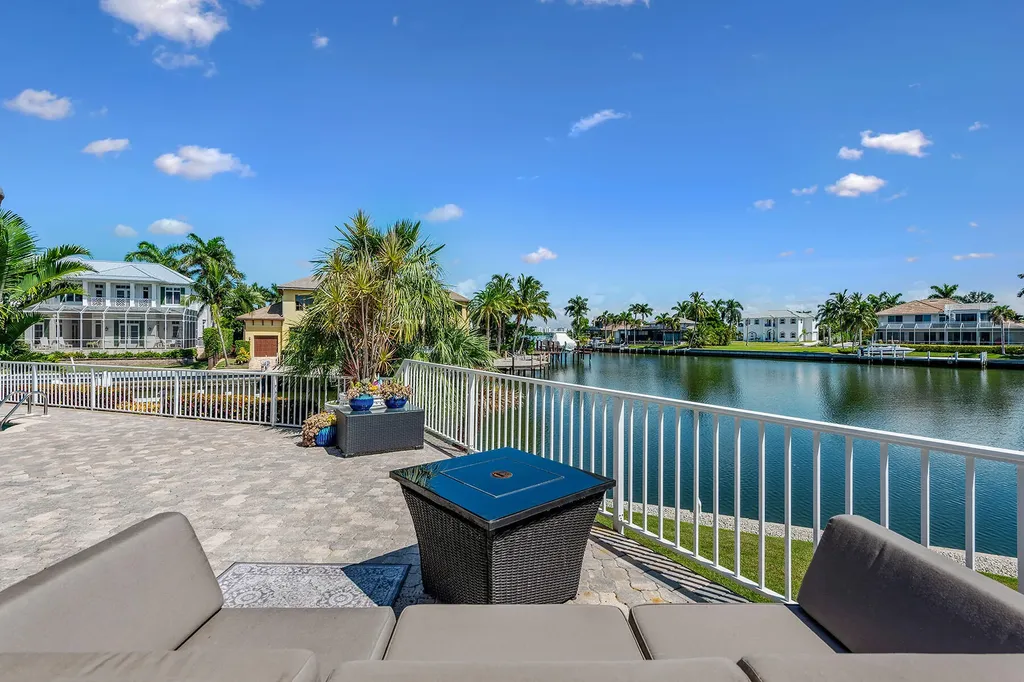 482 Clifton Court Marco Island FL 34145