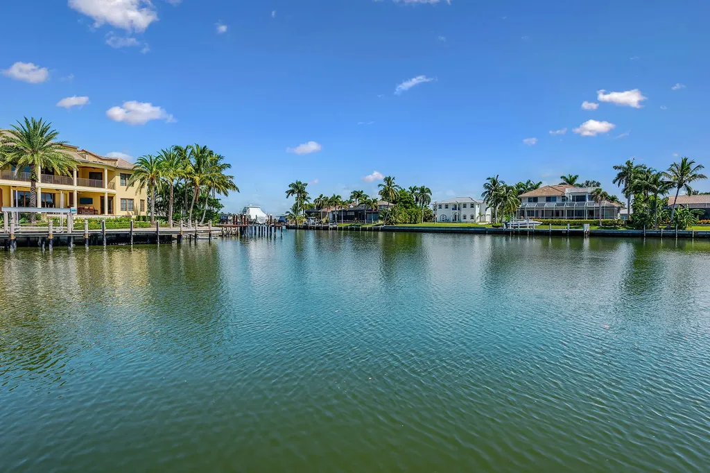 482 Clifton Court Marco Island FL 34145