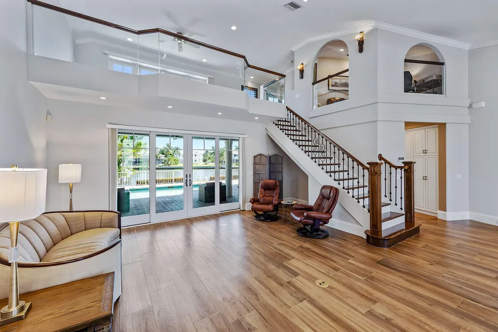 482 Clifton Court Marco Island FL 34145