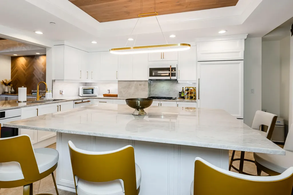 350 S Collier Marco Island FL 34145