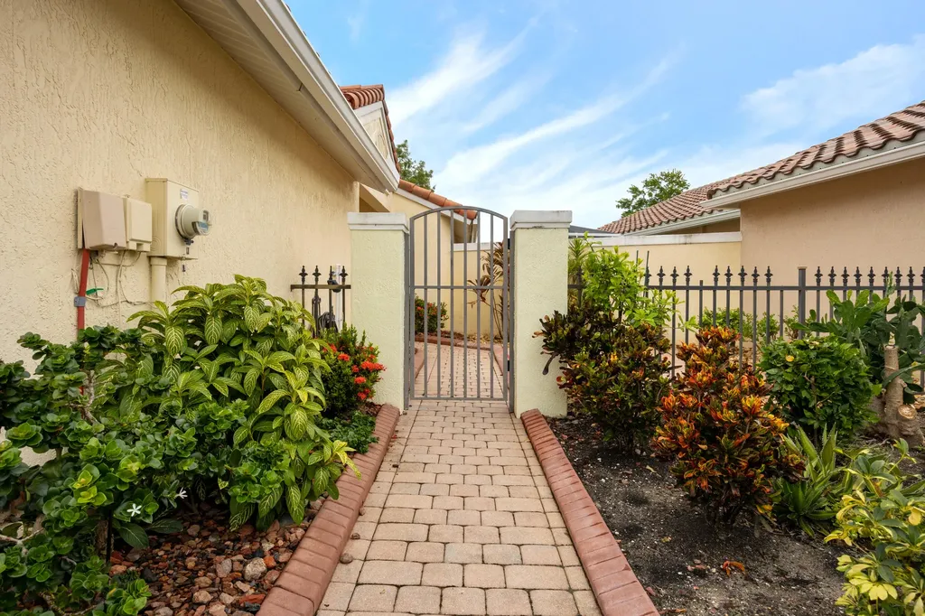 20052 Serene Meadow Lane Estero FL 33928