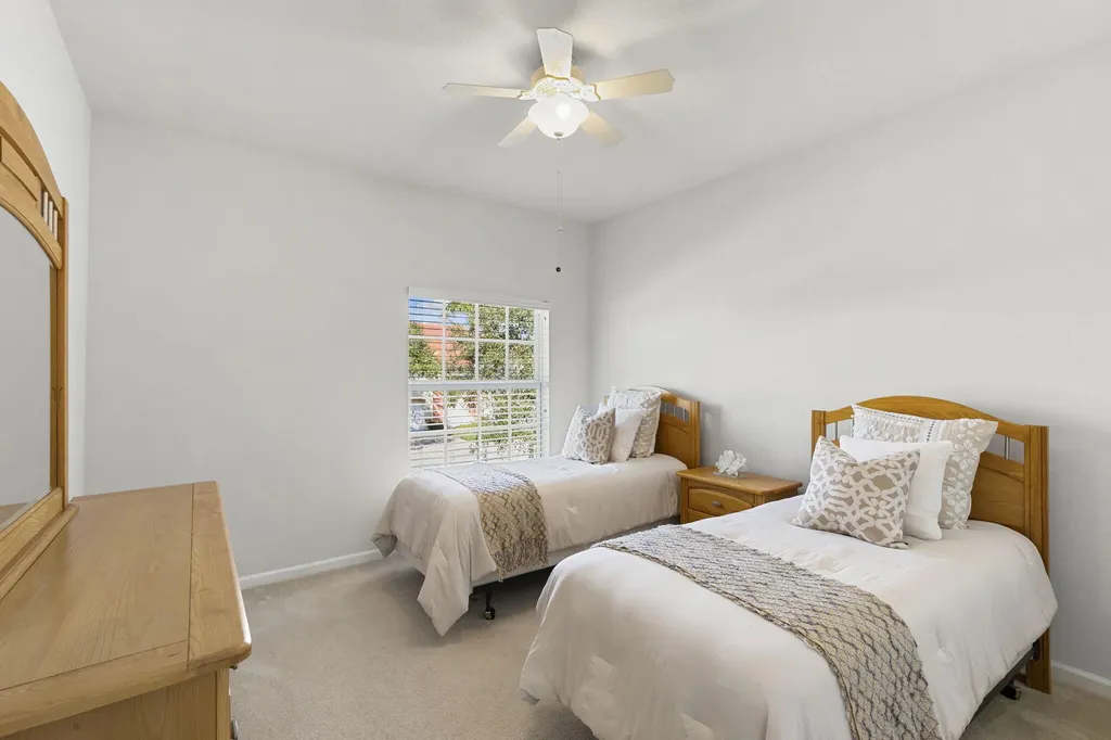 25050 Peacock Naples FL 34114