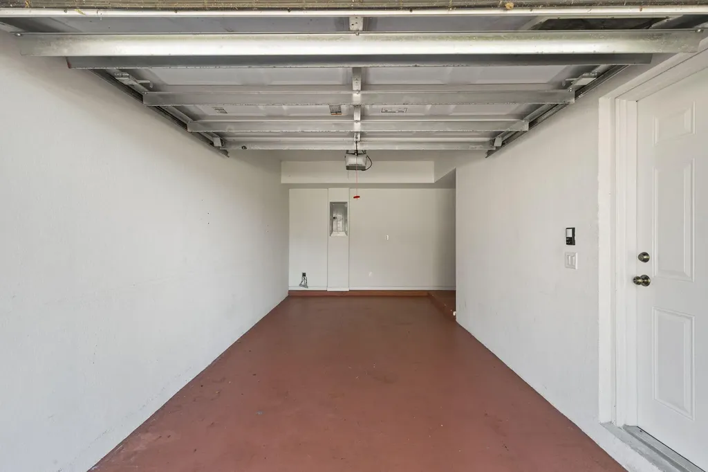 25050 Peacock Naples FL 34114